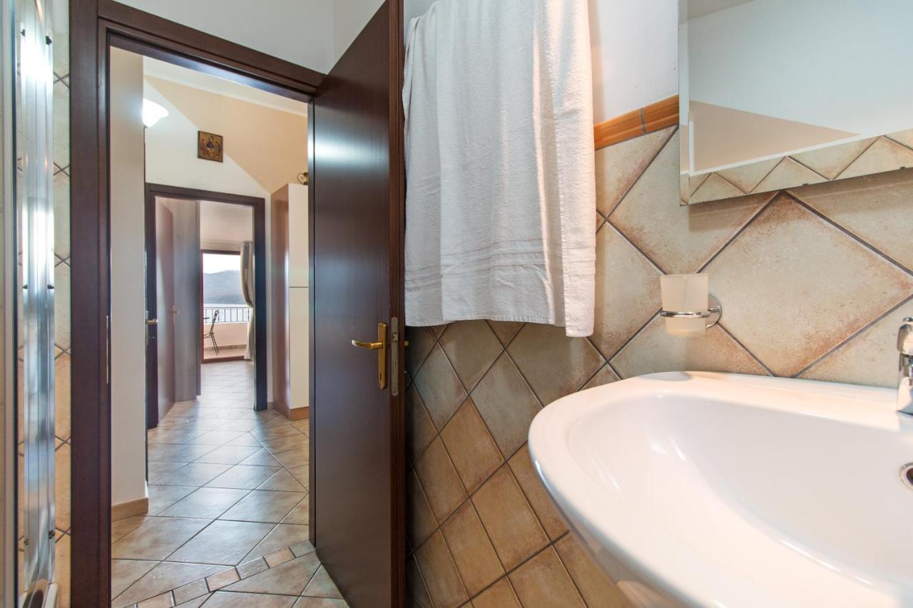Sebastian House Apartment Cala Gonone Bagian luar foto