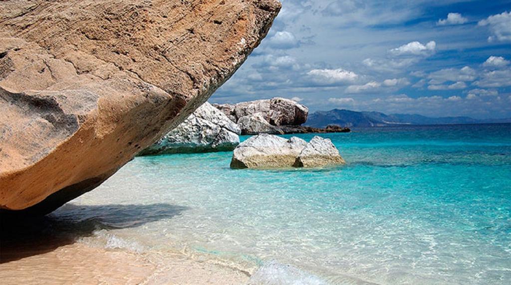 Sebastian House Apartment Cala Gonone Bagian luar foto